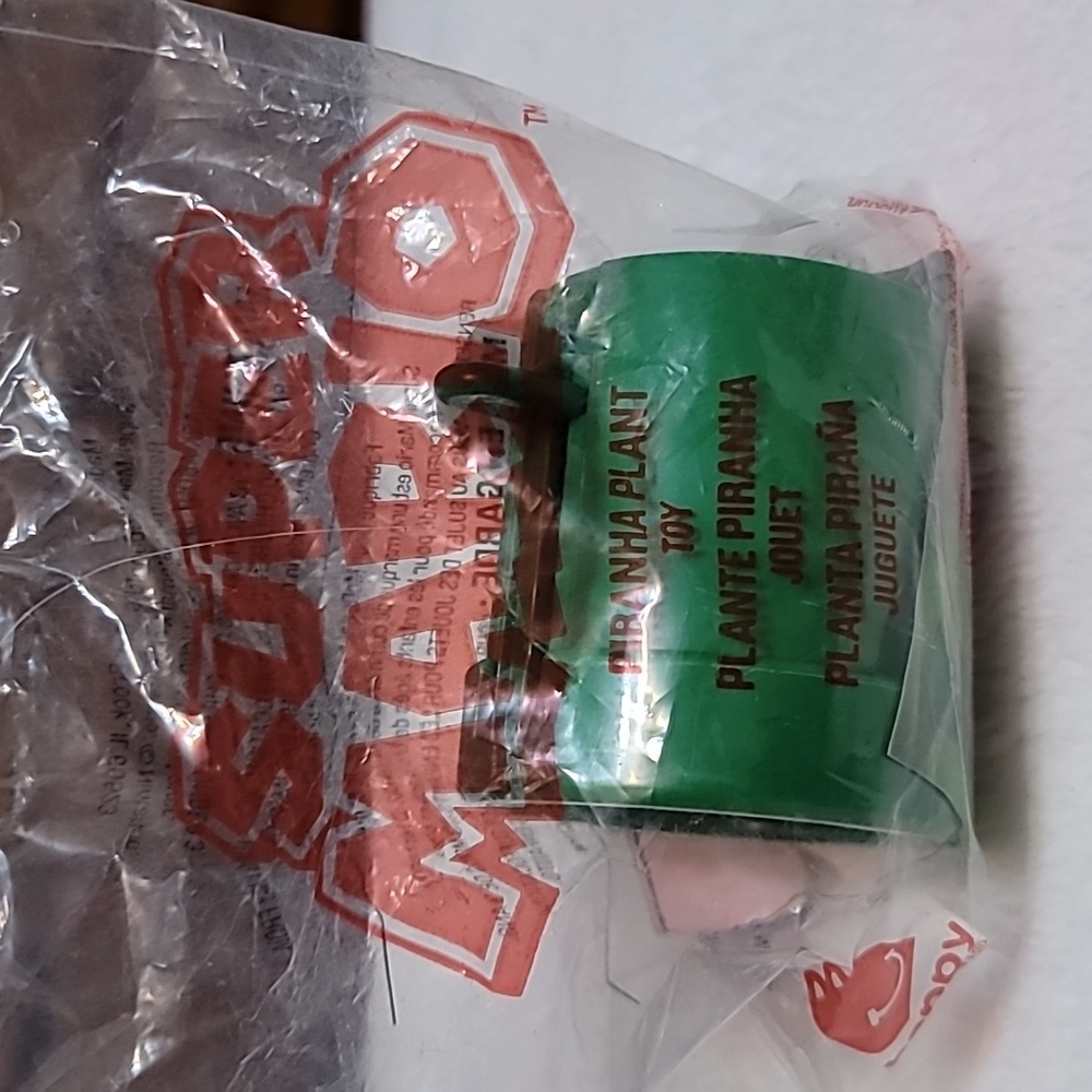 NIB Super Mario Piranha Plant Toy